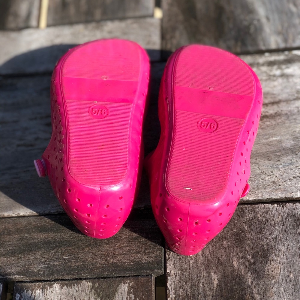 S (5/6) Cat & Jack Ice Cream Jelly Water Sandals - Picture 3 of 3